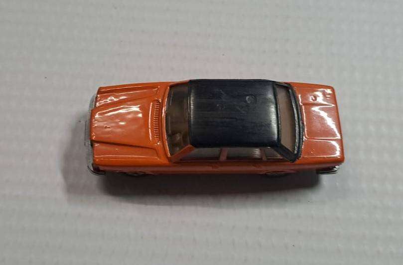 Model Trains HO 1 x Wiking Volvo Car.