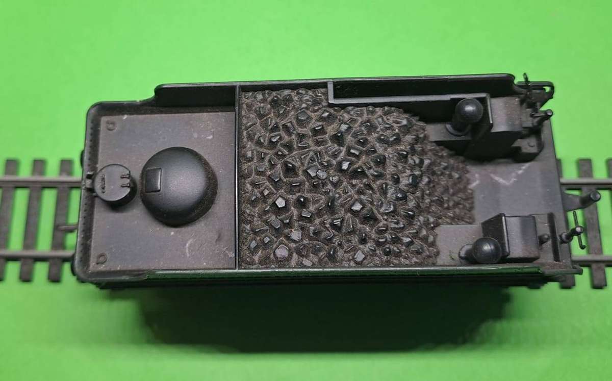 Model Trains HO 1 x 5"-gauge GWR King Tender only, not motorized.