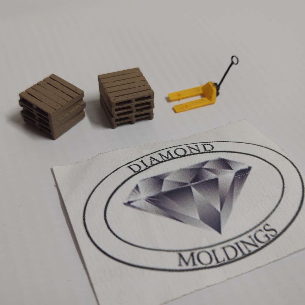 Model Trains 1:87 HO - Pallet Jack & Pallets