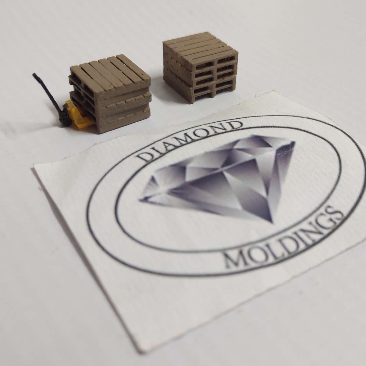 Model Trains 1:87 HO - Pallet Jack & Pallets