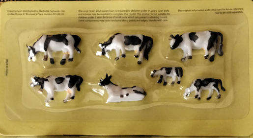 Model Trains H0-Scale 1 x Pack Figurines - Milk Cows (5 cows and 2 calves per pkt)