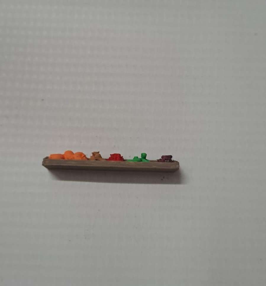Model Trains HO Fruit Stand 2 (x1) - 45mm x 9mm x 6mm