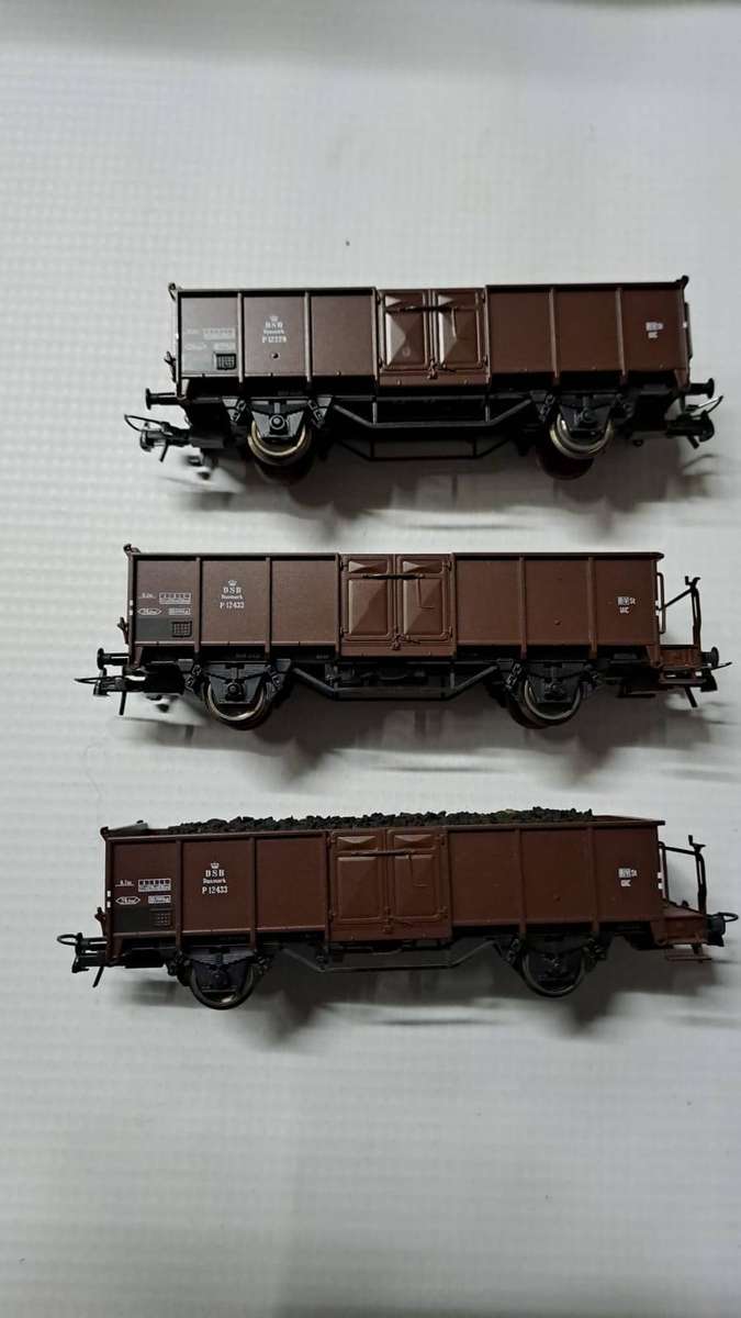 Model Trains HO 1 x Roco Coal Wagons - Set of 3 Boxed