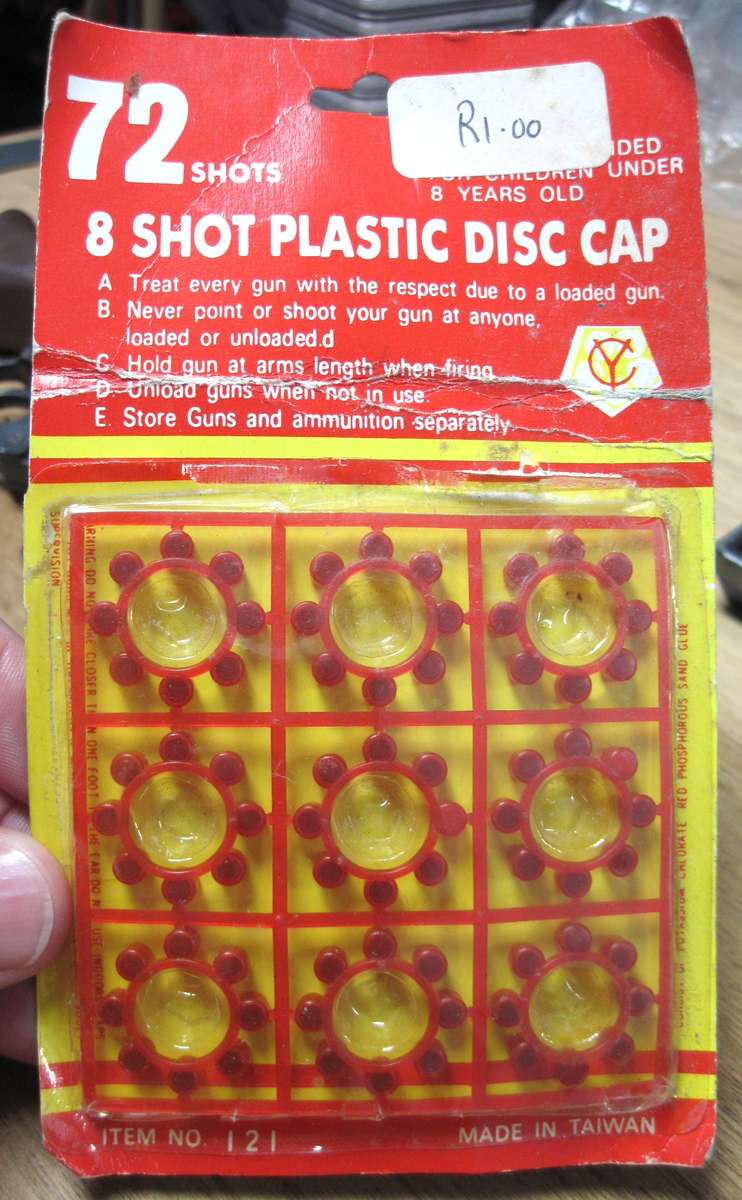 Vintage Cap Gun with 72 Caps & Silencer