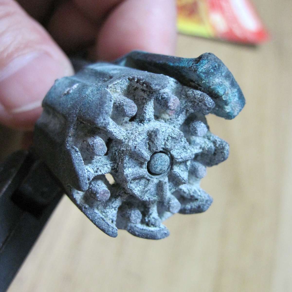 Vintage Cap Gun with 72 Caps & Silencer