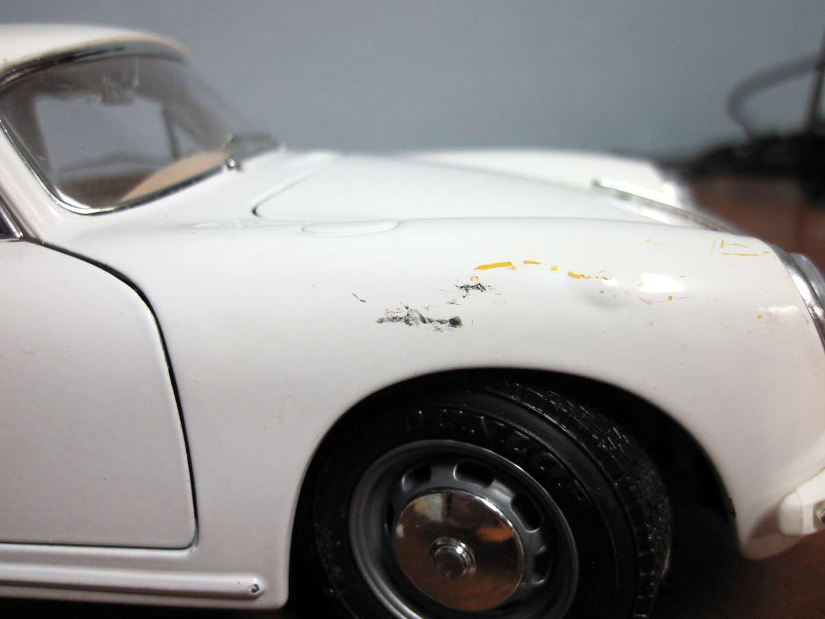 1961 Porsche 356B (1:18) by Bburago