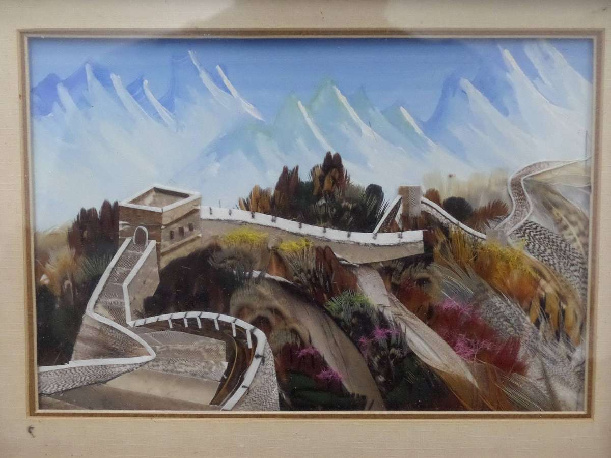 Vintage 3D great wall of china crafted from bird feathers