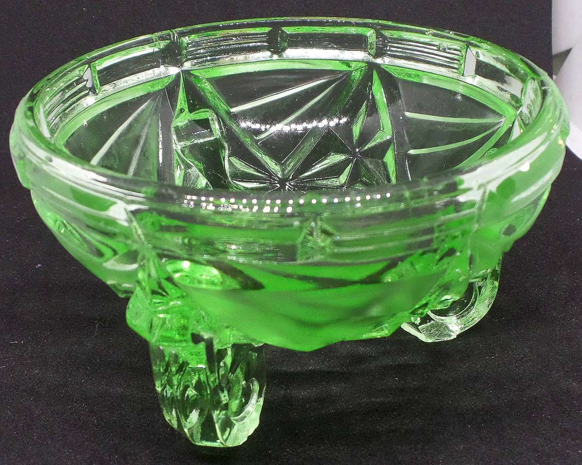 Art Deco Uranium Glass Footed Bowl (Stunning UV Glow)