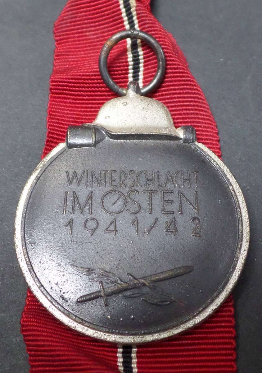 WWII 1941/42 German Eastern Front medal
