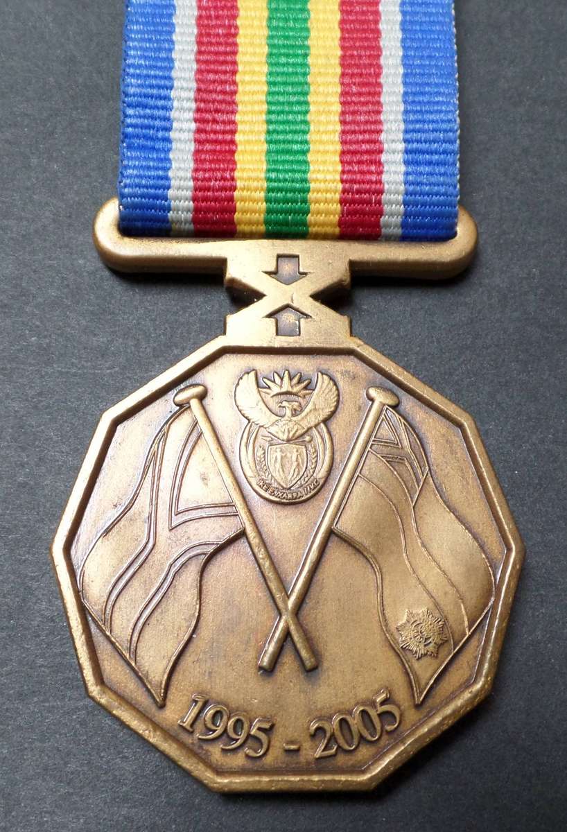 SAPS - 1995-2005 10yr Commemoration medal