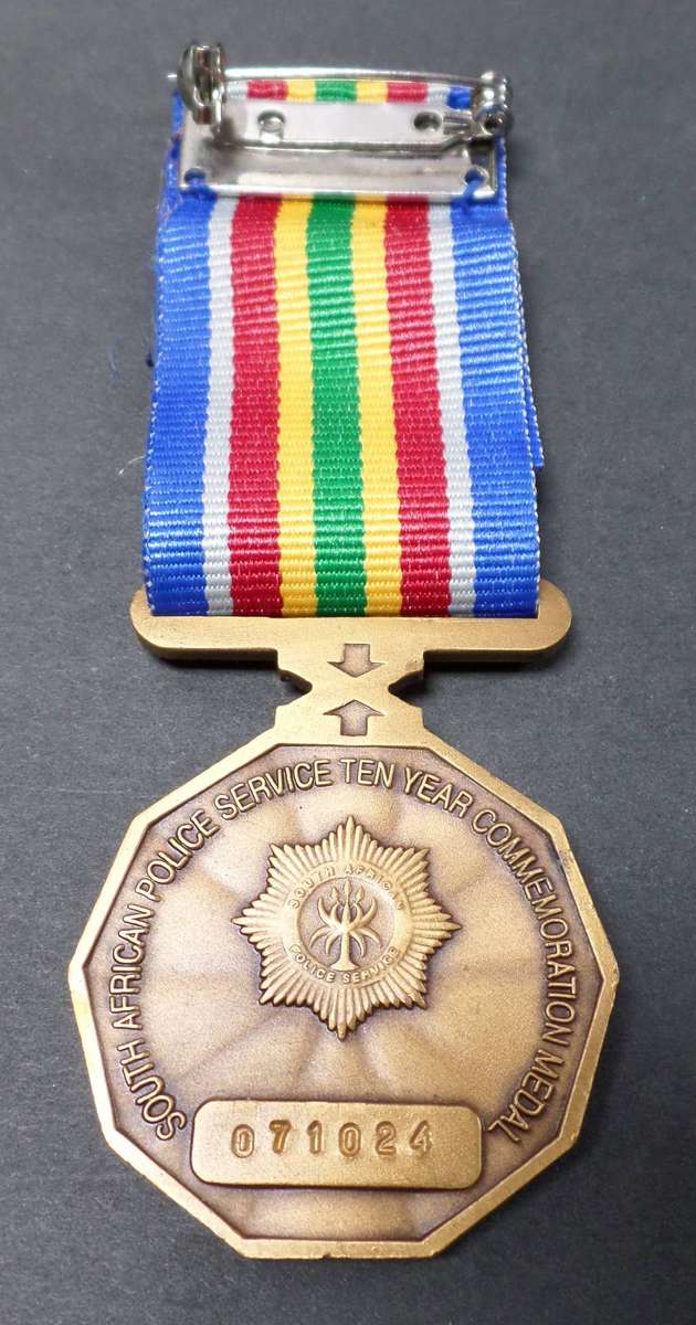 SAPS - 1995-2005 10yr Commemoration medal