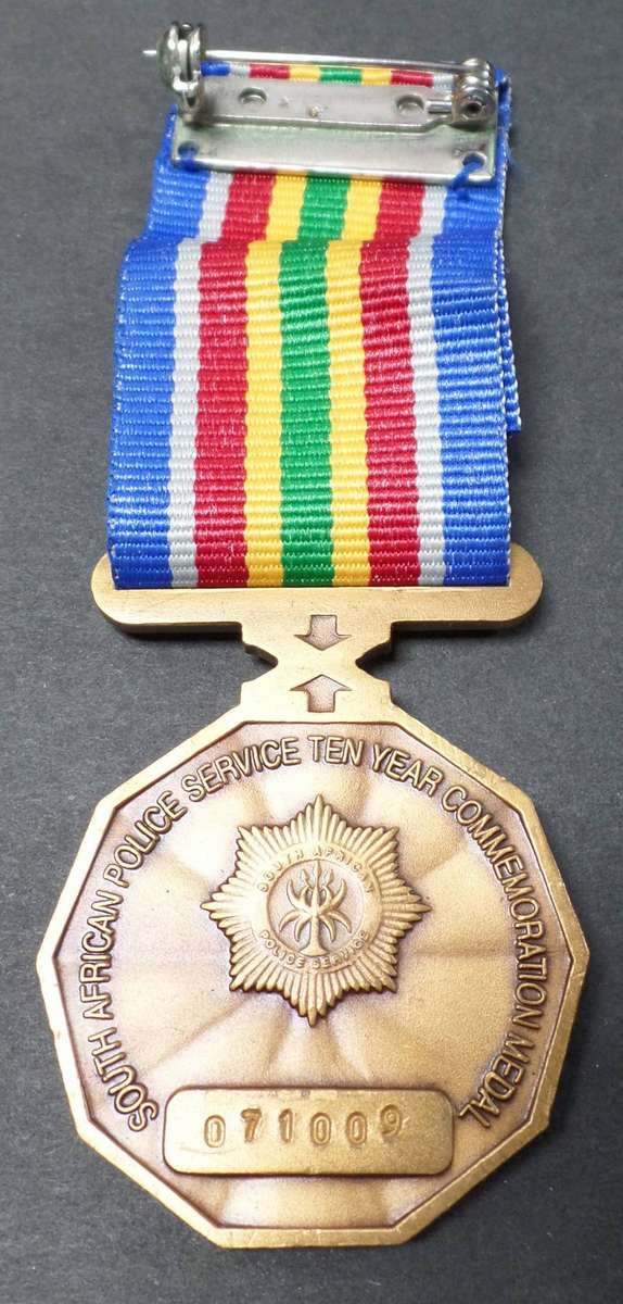 SAPS - 1995-2005 10yr Commemoration medal
