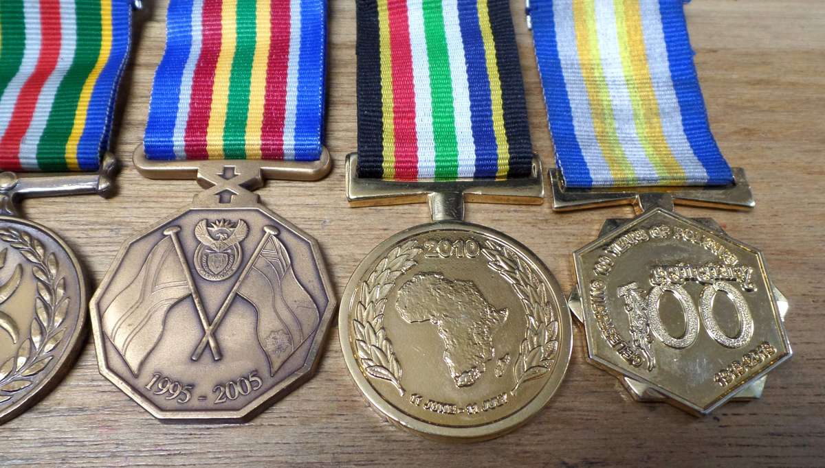 SAPS - Group of 6 medals