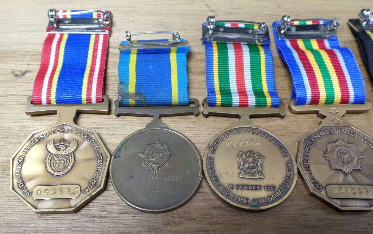 SAPS - Group of 6 medals