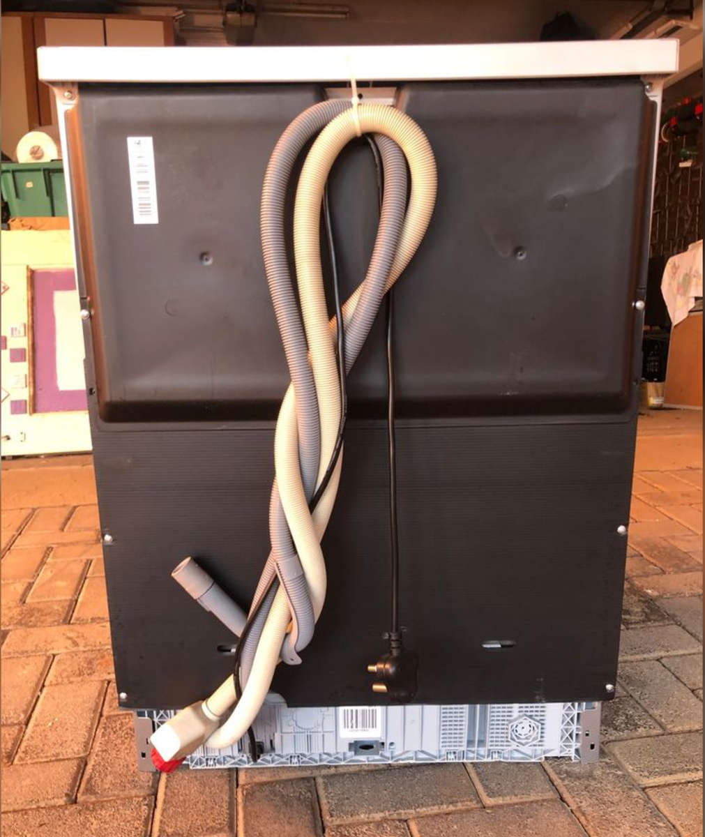 BRAND NEW Smeg Dishwasher