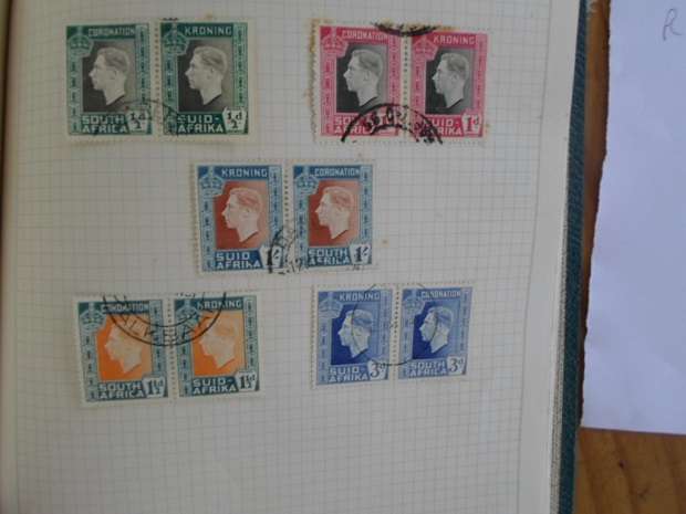 ALBUM 1937 CORONATION KING GEORGE AND QUEEN ELIZABETH GREAT COLLECTION 372 MINT AND USED STAMPS