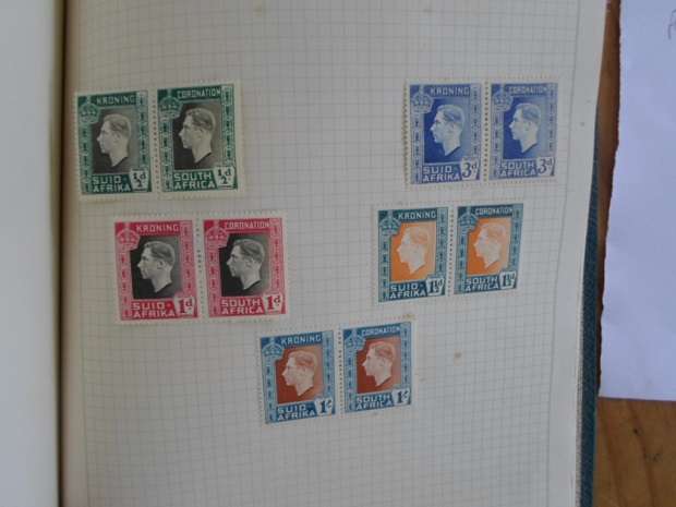 ALBUM 1937 CORONATION KING GEORGE AND QUEEN ELIZABETH GREAT COLLECTION 372 MINT AND USED STAMPS