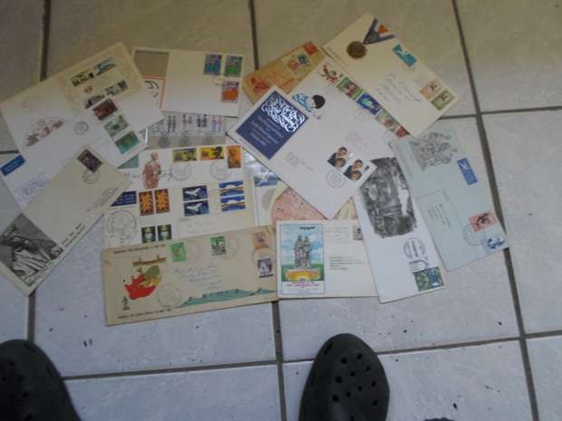 BULK LOT MYSTERY PARCEL GOOD VALUE SEE PICS