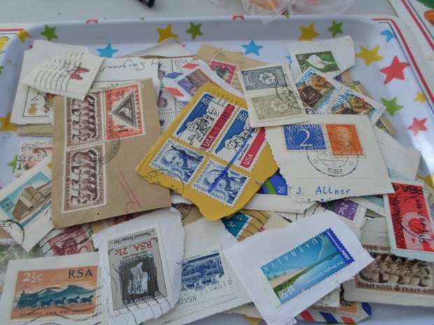 1000 X MIXED WORLD USED STAMPS ON PAPER GREAT LOT BARGAIN SEE PICS
