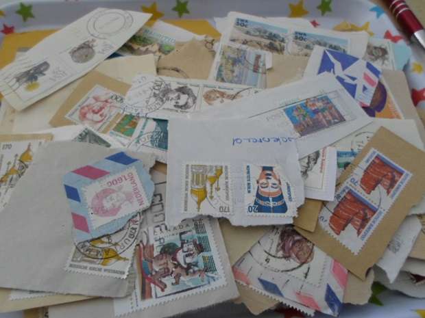 1000 X MIXED WORLD USED STAMPS ON PAPER GREAT LOT BARGAIN SEE PICS