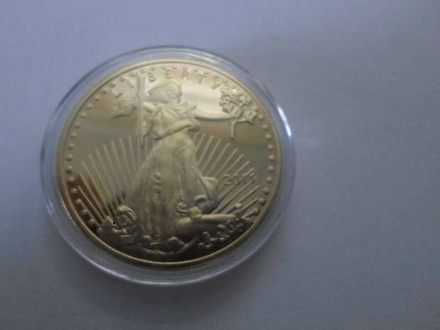 UNITED STATES OF AMERICA 2011 GOLD PLATED LIBERTY COIN 50 DOLLARS MINT SEE PICS
