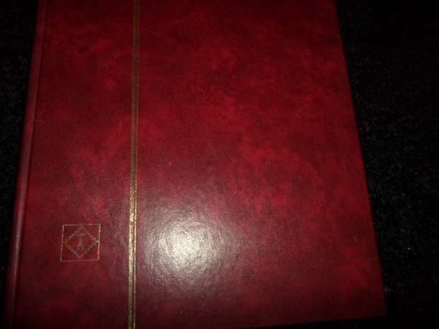 LARGE ALBUM MIXED WORLD STAMPS SEE PICS