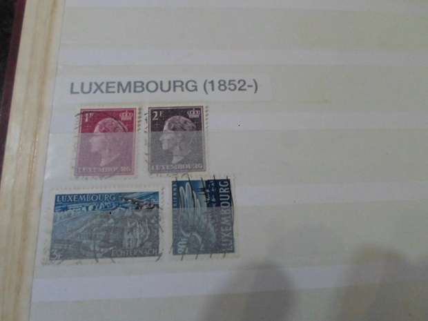 LARGE ALBUM MIXED WORLD STAMPS SEE PICS