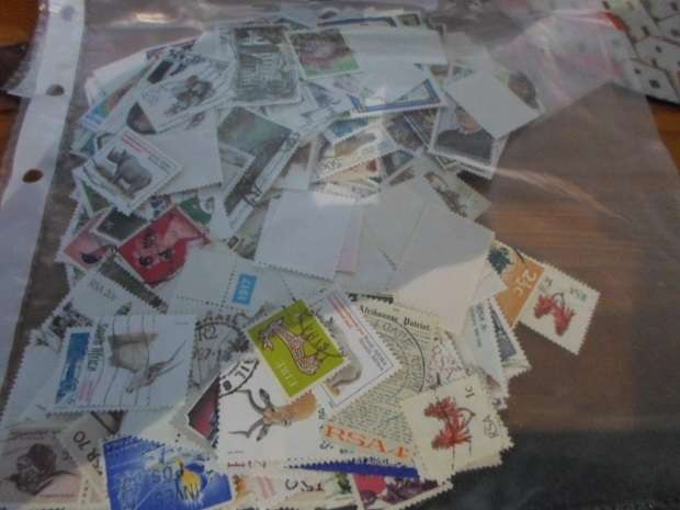 500 X RSA USED STAMPS OFF PAPER SEE PICS