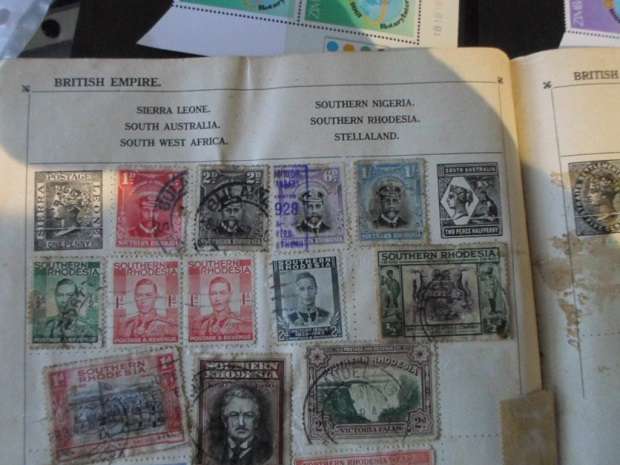 MIXED LOT STAMPS GOOD VALUE HERE SEE PICS