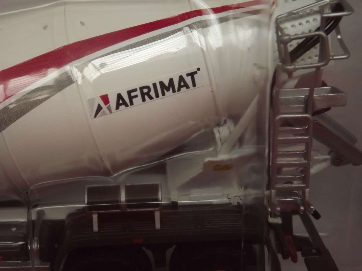 Die Cast 1:50 Scale Scania Afrimat  Concrete mixer, Universal Hobbies- LOW START