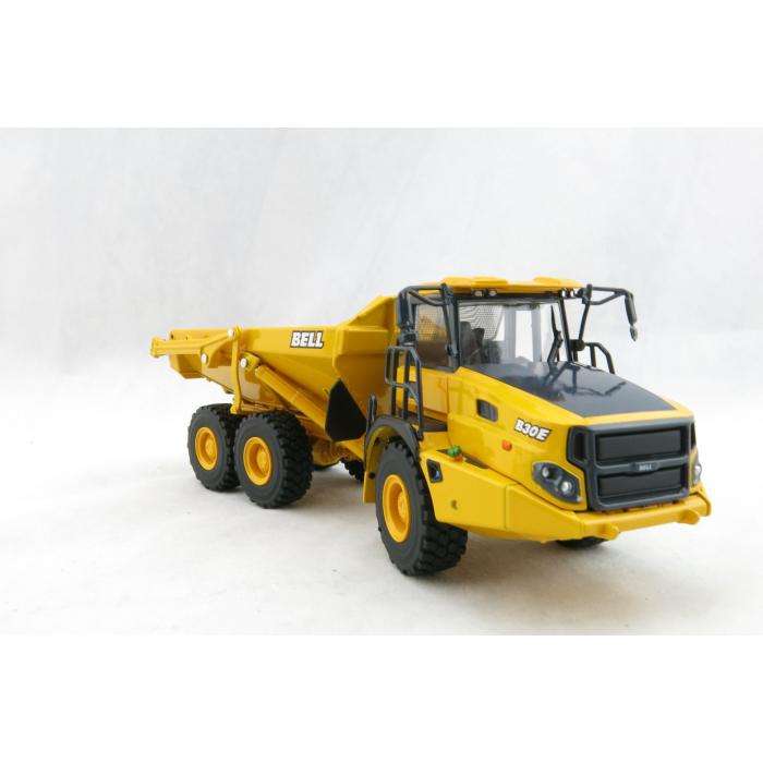 Die Cast Bell B30E Articulated Dump Truck Scale 1:50  USK Scale models 31003