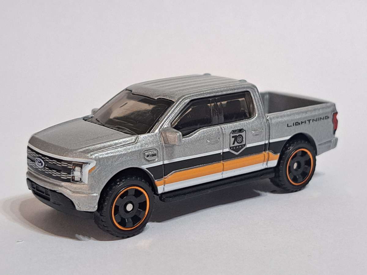 Matchbox 2022 Ford F-150 Lightning