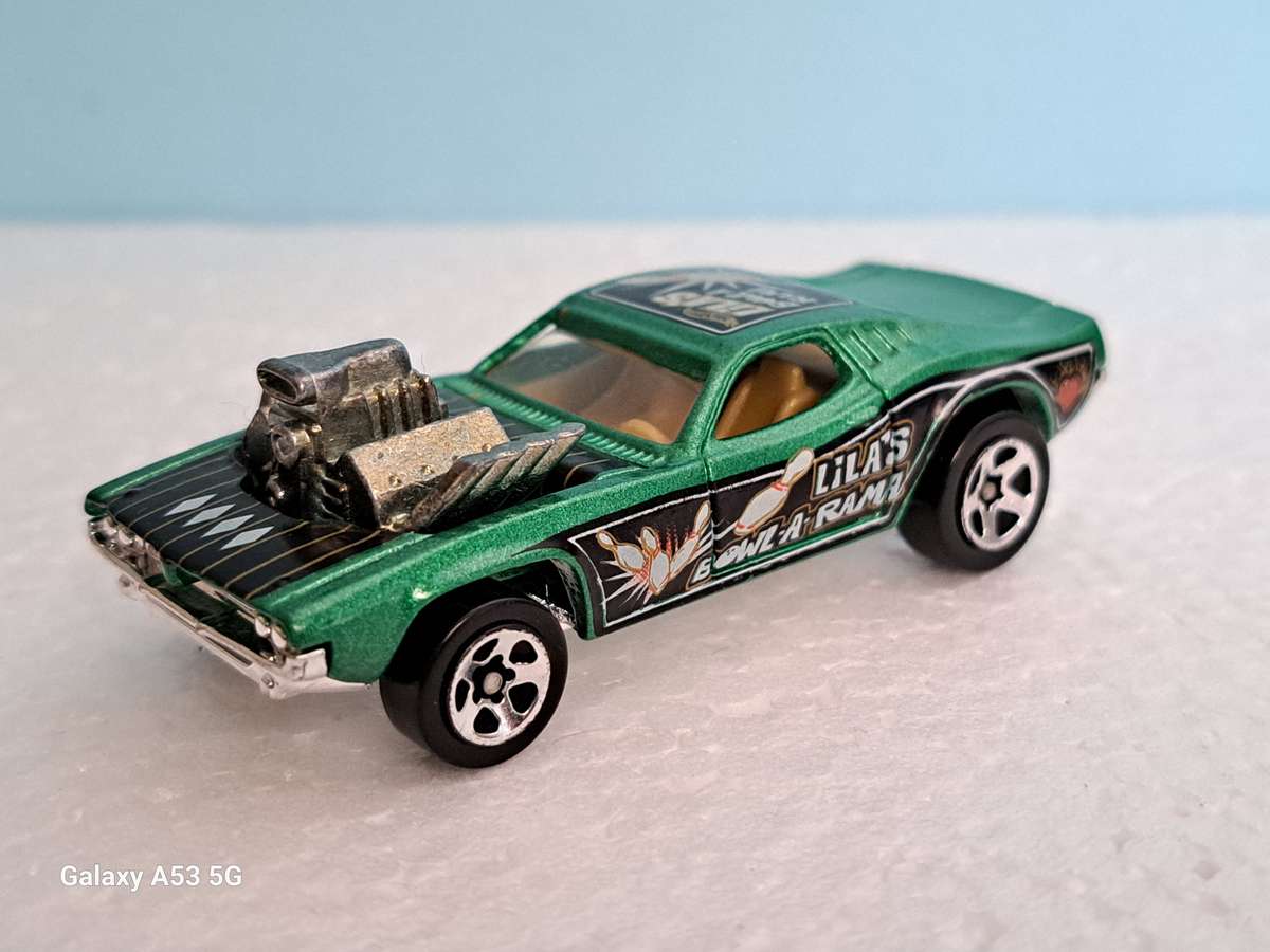 Hotwheels Rodger Dodger - Hard to Find