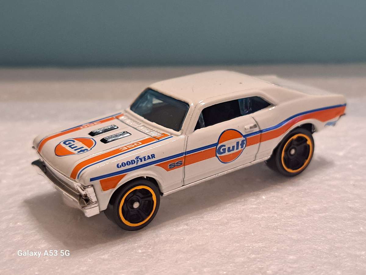 Hotwheels '88 Nova - Gulf Livery