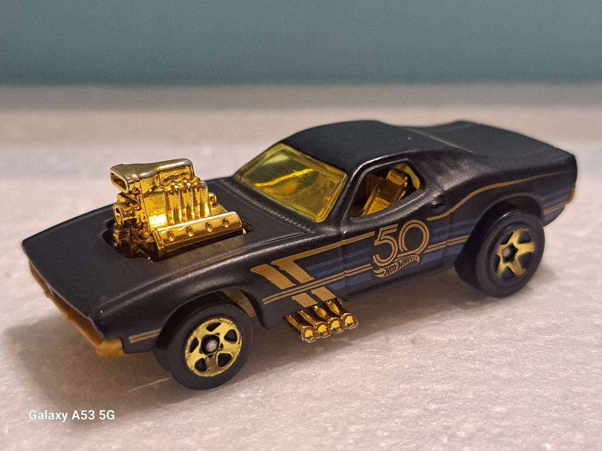 Hotwheels Rodger Dodger 50th Anniversary - Black and Gold - Hard to Find