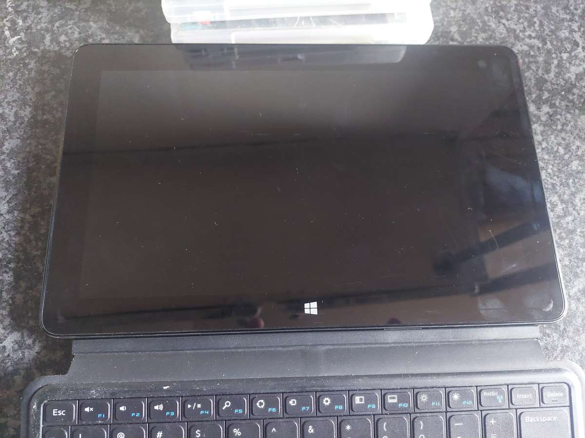Dell tablet