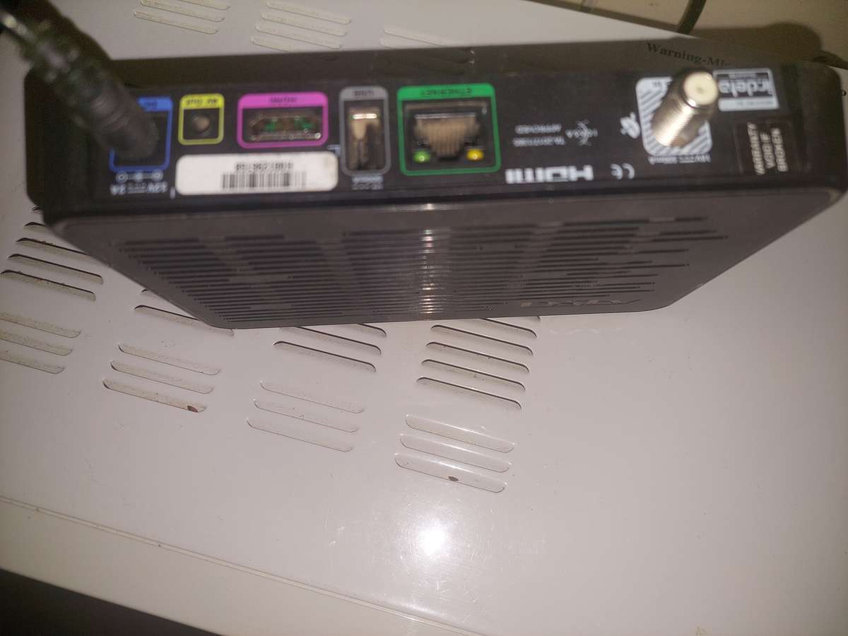 Dstv decoder + Huawei WIFI router