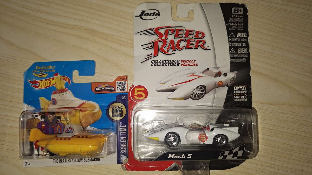 Jada Speed Racer Mach 5 and Hot Wheels Yellow Submarine Lot