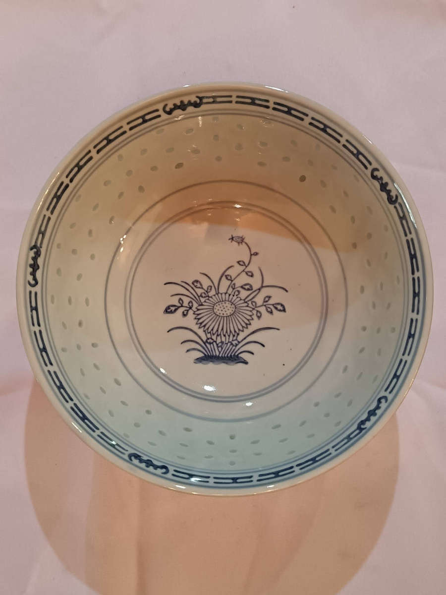 Vintage Large Chinese Porcelain Rice Bowl