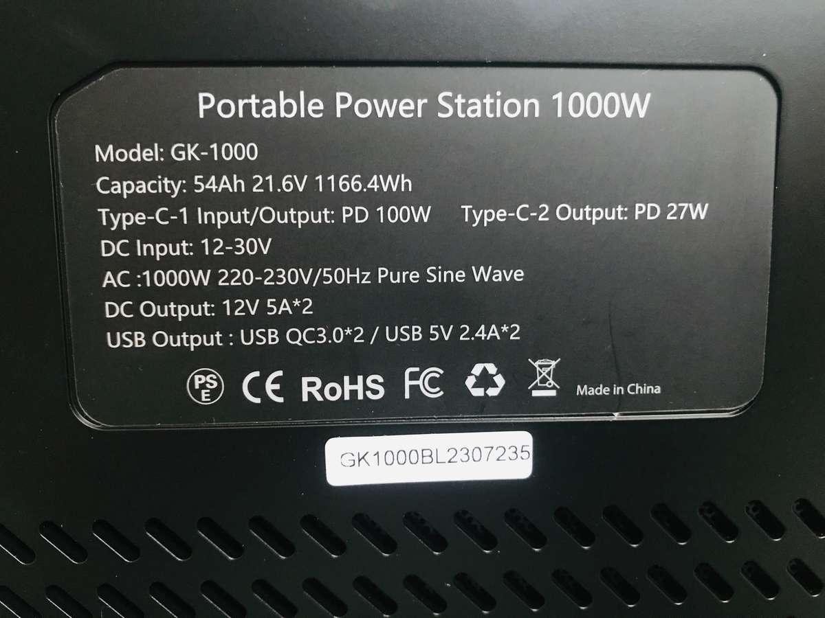 Genki 1000W Portable Power Station