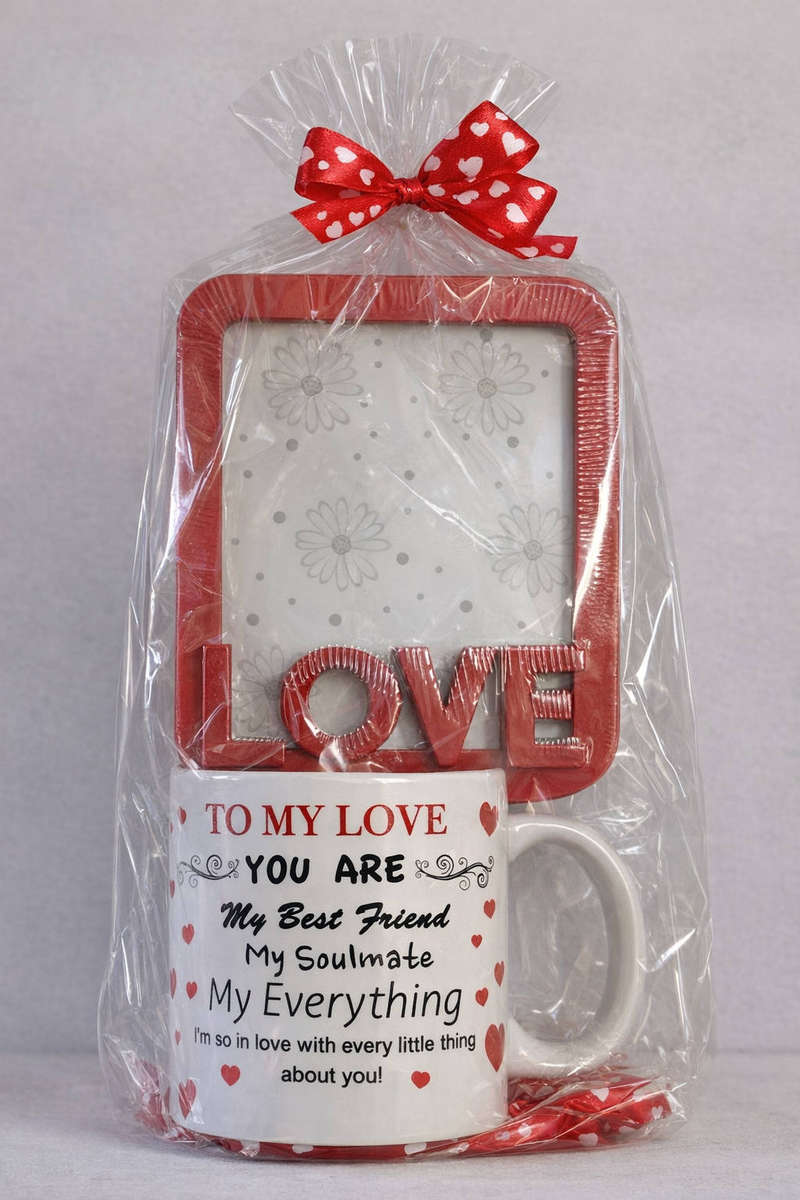 Romantic Gift Bundle Set  I Love You Mug, Soulmate Tribute and LOVE Photo Frame