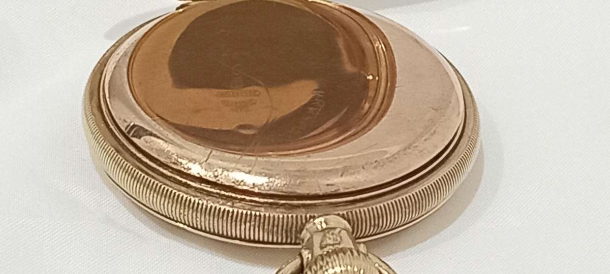 1924 Elgin Hunting gold plated pocket watch