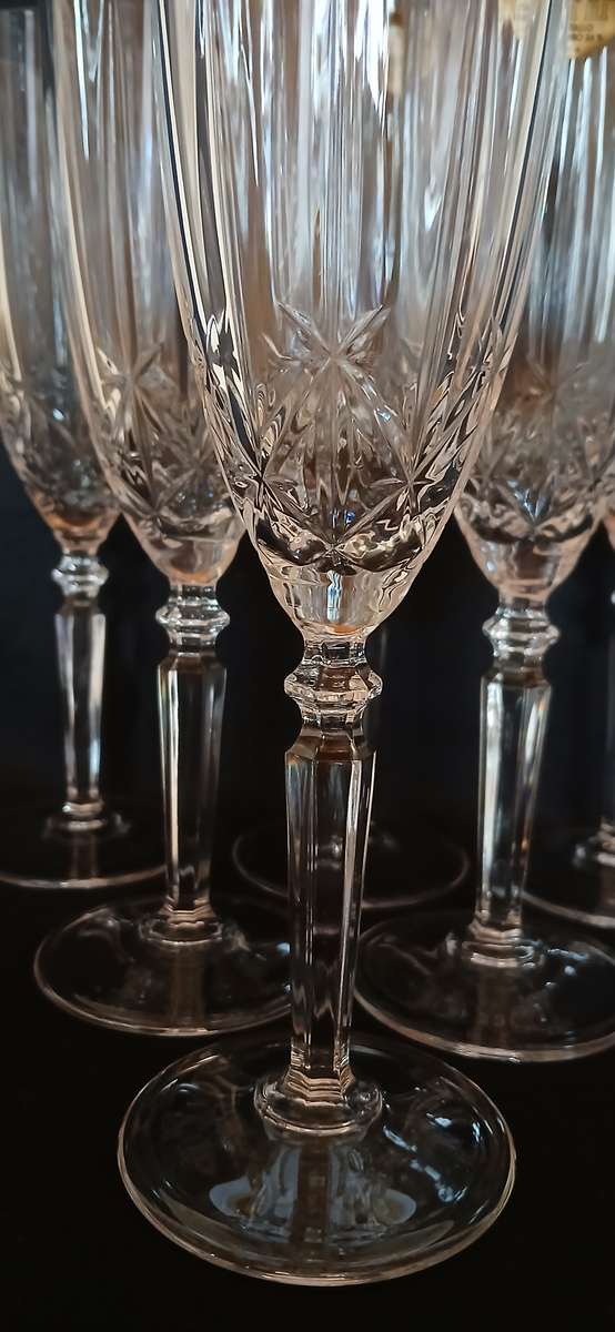 Capri crystal champagne flutes