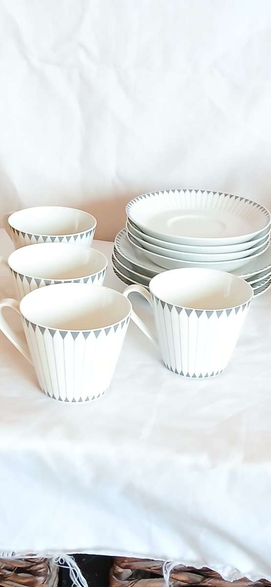 Vintage Shonwald German tea set