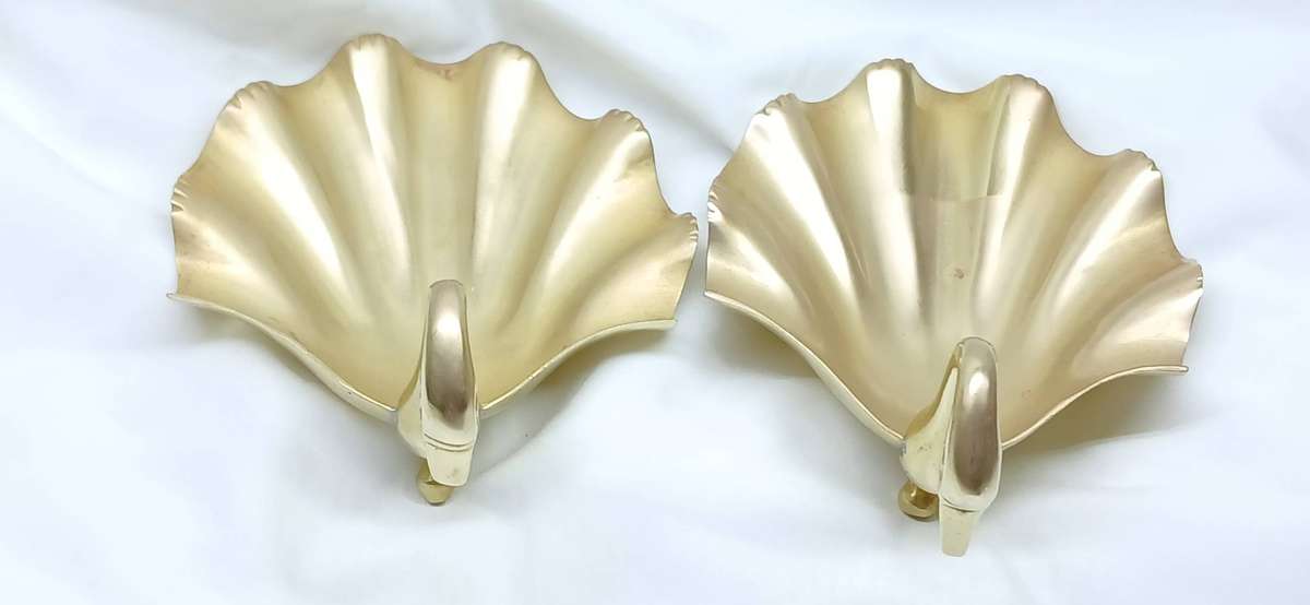 Vintage brass swan trinket dishes
