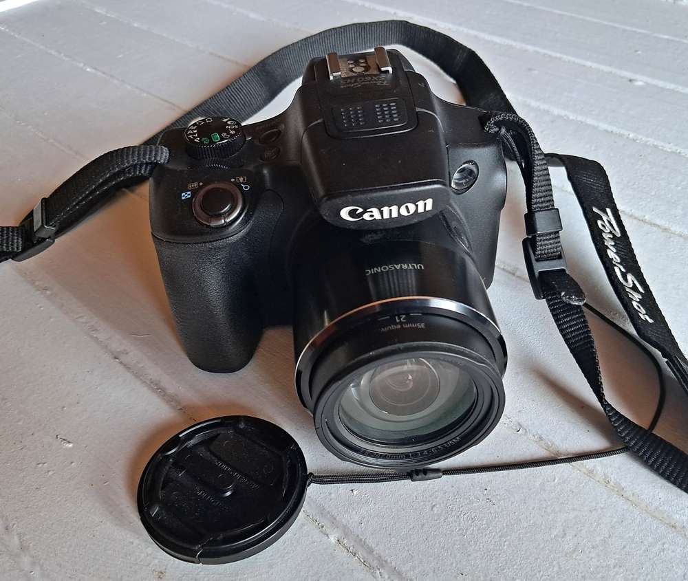 Canon PowerShot SX 60 HS camera