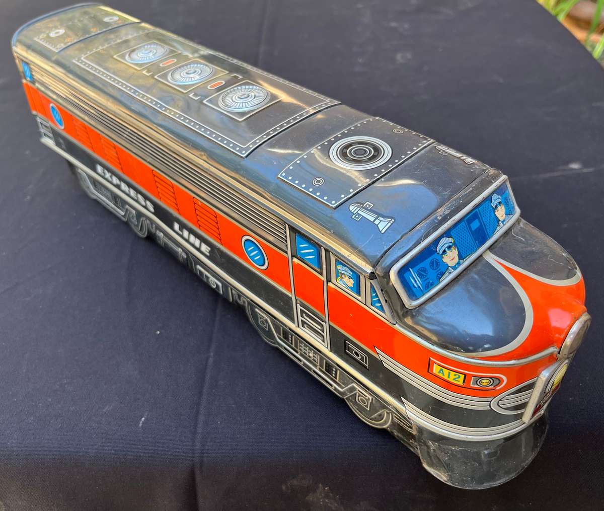Vintage tin locomotive toy. NOT TESTED.