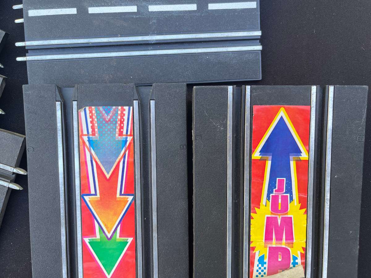 Slot cars and tracks