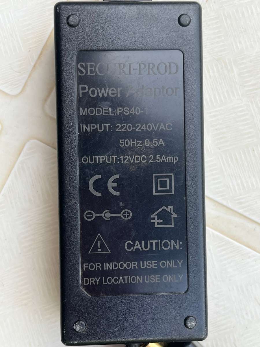 CANON UC3000 8mm video camera. NOT TESTED