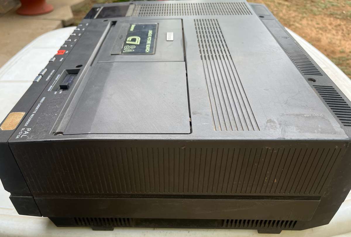 SONY BETAMAX Video Cassette Recorder